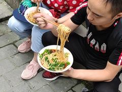 -花市豌杂面(民生路店)