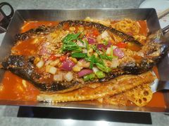 -鸣记脆皮烤鱼·海鲜烤鱼(马栏店)