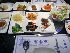 -青松馆韩国料理(香港中路佳世客店)