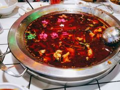 -蛙一刀·麻椒鱼火锅(金仙桥店)