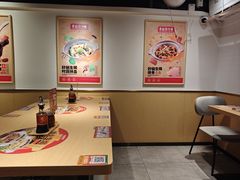 -华记煲仔华·煲仔饭(市桥易发店)