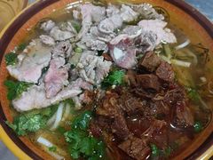 -花溪牛肉粉(八鸽岩店)