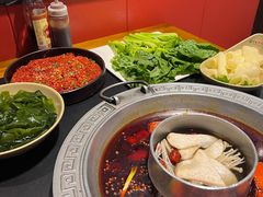 -晓宇重庆火锅(龙首店)