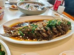 -梅利汴京烤鸭•开封豫菜地标店(铁北街店)