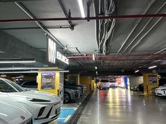 -中山公园-龙之梦停车场