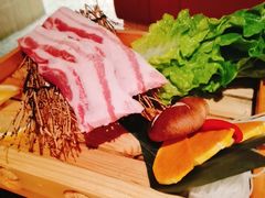 -嘿嘟嘟·肋条烧肉放题(爱融荟城店)
