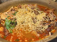 -张翻越·川渝冒菜·武汉黑鸭煲(城北万象城店)