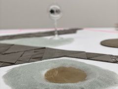 -胶囊画廊