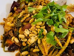 -拿渡·水煮鱼麻辣香锅(王府井奥莱·香江小镇店)