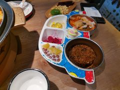 -山城外·非遗酸菜鱼(蜀都万达店)