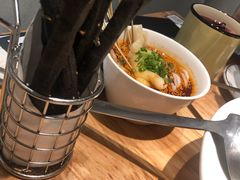 沾汤吃的黑油条-太二酸菜鱼(深圳布吉万象汇店)
