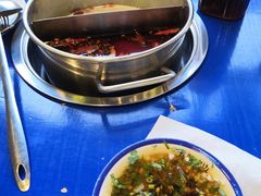 -马路边边串串香形象店(磐石路店)