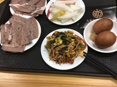 -马德元纯汤牛肉面(太奥广场店)