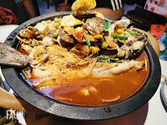 -鸣记脆皮烤鱼·海鲜烤鱼(三八广场店)