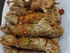 -沪华海鲜大酒楼(南汇店)