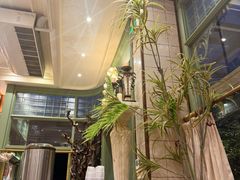 -玛格萝妮比萨屋(四平店)