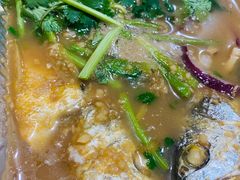 锡纸黄花鱼-陈记生蚝烧烤炒菜火锅