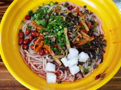 -龍城柳州螺蛳粉(群星路店)