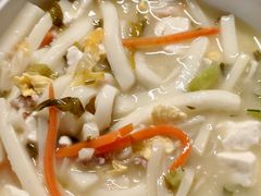嵊州年糕-桂满陇·蟹黄小笼汤包(中山公园店)