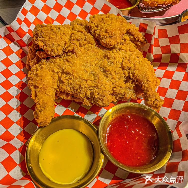 西安｜氛围感十足的首家黑猪韩式烤肉店🎀