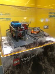 -乐高授权专卖店(浦东嘉里城店)