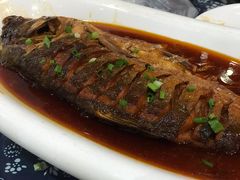 酥骨鱼-王村姑老土炕莜面村(桥东店)