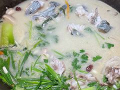 -咕嘟草帽鱼·牛奶一样的鲜鱼汤(包河万达广场创始店)