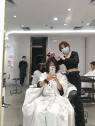 -Kraemer Paris  苏豪路易士·嘉玛发廊