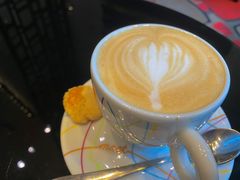 意利咖啡-北纬29度大堂吧-重庆富力艾美酒店-近江岸天街