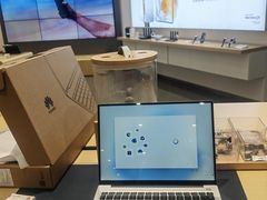 -华为授权体验店(中山公园来福士)