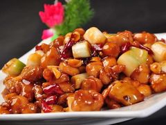 宫保鸡丁-肚社毛肚火锅