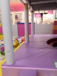 -孩子王童乐园(淮安万达店)