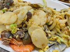 海鲜炒年糕-金海湾海鲜排档(朱家尖店)