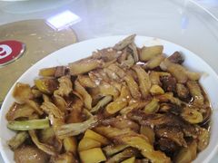 -何适山庄 ·可团建(水长城P2停车场店)