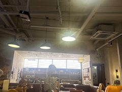 -mordew加州日记西餐&小酒馆(新天地店)