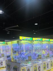 -飞吧潮玩运动蹦床游乐场