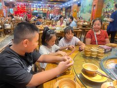 -亮欢寨酸汤鱼(沙冲路店)