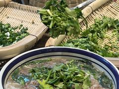 -云阿蛮云南生烫牛肉米线(奉贤路店)