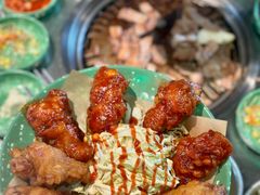 -欧巴炭烤肉오빠숯불구이(南京东路店)