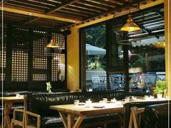大堂-Local泰莲庭(虹鳟鱼店)