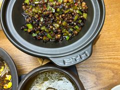 -云海肴·汽锅鸡·云南菜(天山百盛优客店)