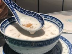 牛奶桃胶-开心糖水铺(天府三街店)