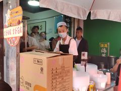 -哈海英麻辣烫(中华西路步行街店)