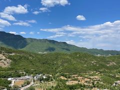 -定都峰