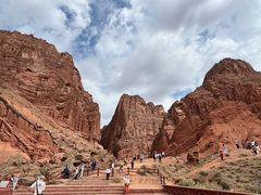 -天山神秘大峡谷