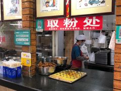 自助取餐区-西环肥仔螺蛳粉(总店)