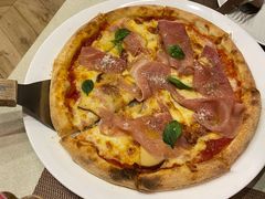 生火腿山羊奶酪拿坡里披萨-BONAZZA 意大利餐厅