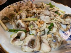 果仁炒生鱼片-禄源公·老莞诚饭店