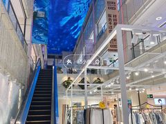 -王府井百货(中州中路店)
