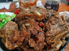 羊羯子-宝瑞门钉肉饼店